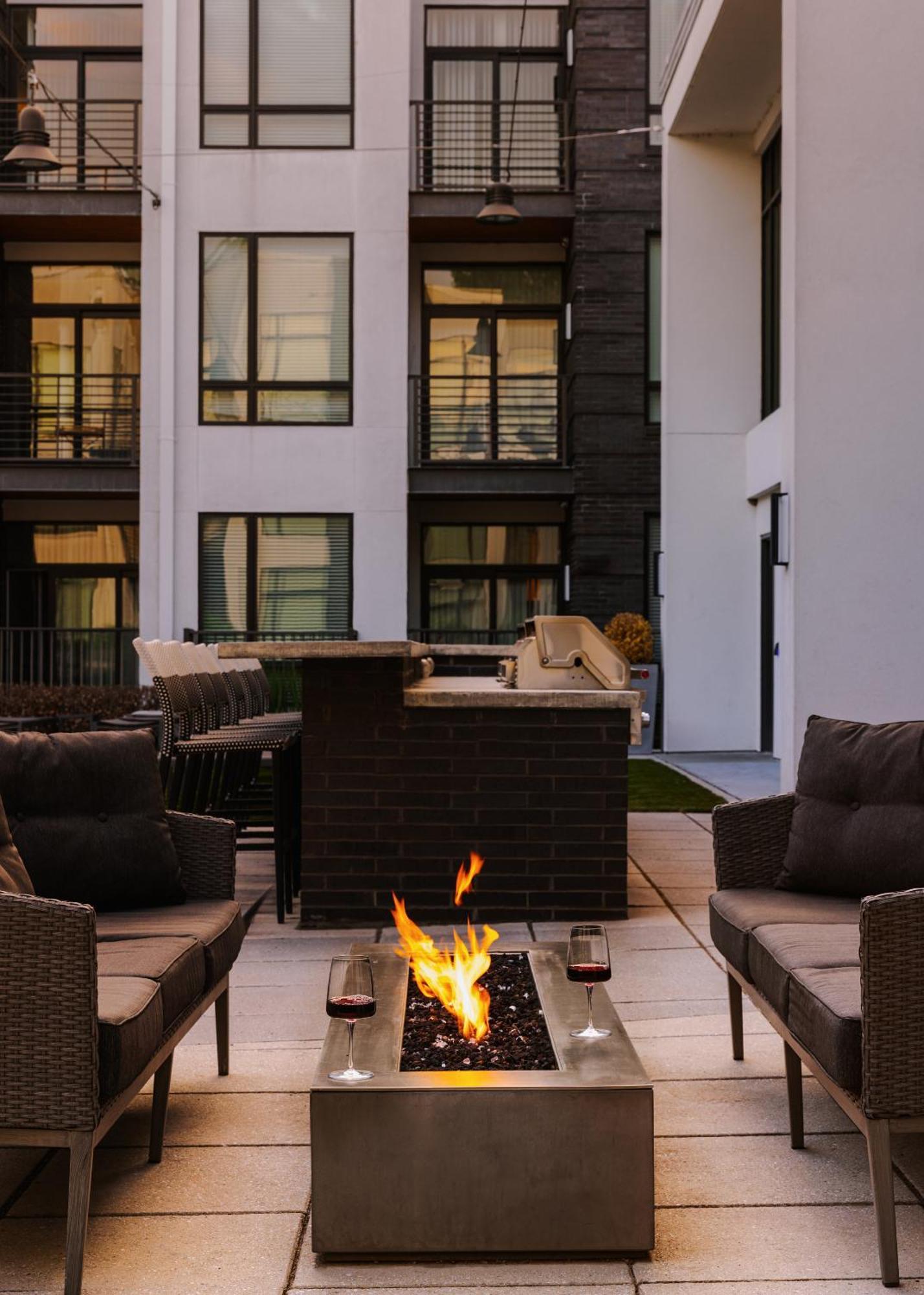 Sonder By Marriott Bonvoy Village 21 Apartments Hillsboro Village Нашвілл Екстер'єр фото