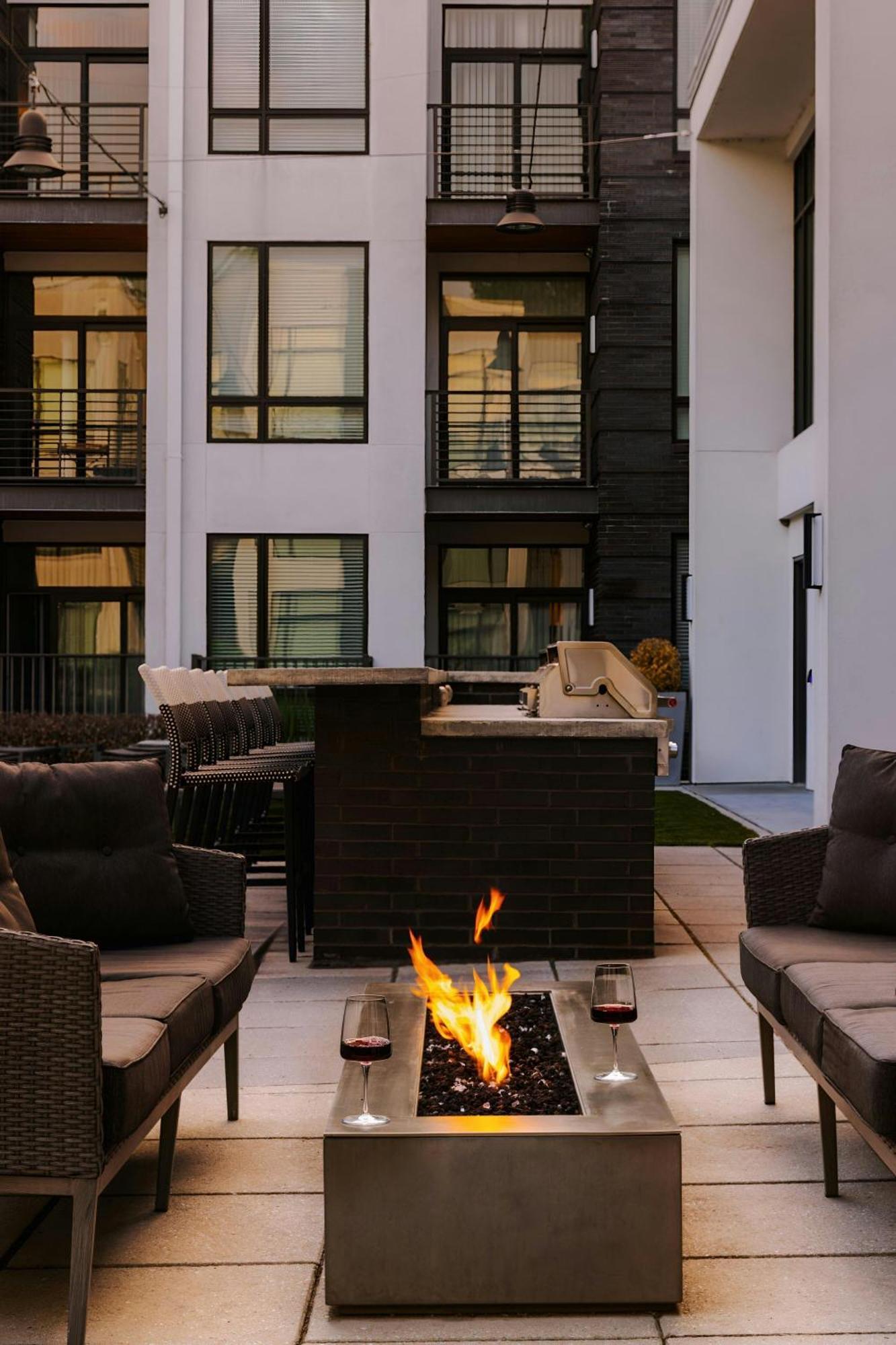 Sonder By Marriott Bonvoy Village 21 Apartments Hillsboro Village Нашвілл Екстер'єр фото